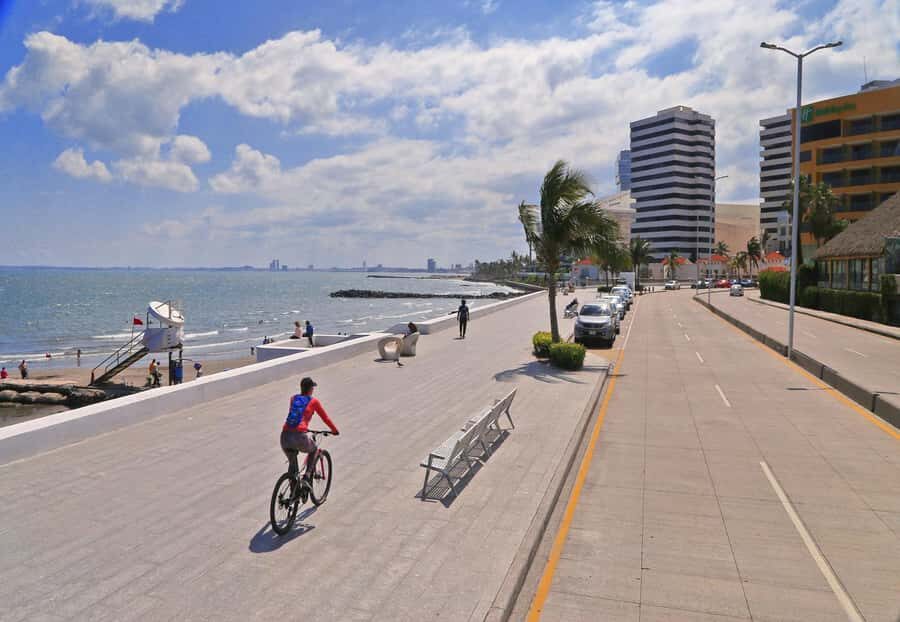 Veracruz: Panoramic Sightseeing City Bus Tour - Practical tips to keep your day comfortable and smooth