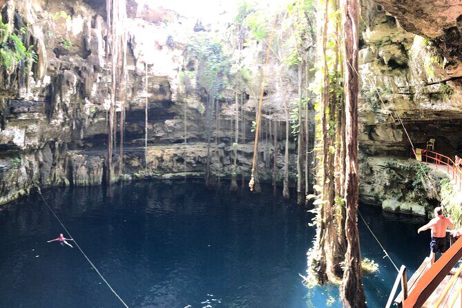 VIP Chichen Itza Private Tour - Luxury Car - Valladolid walk and lunch: a calmer finish