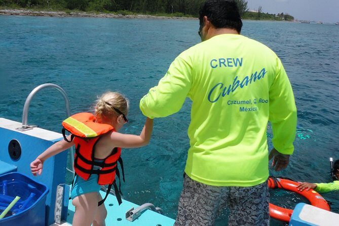 VIP Private Glass Bottom Boat and Snorkeling, 3 Reefs in Cozumel - Stop 2: Paraiso Reef Shallow and Deep (Your Main Snorkel Time)