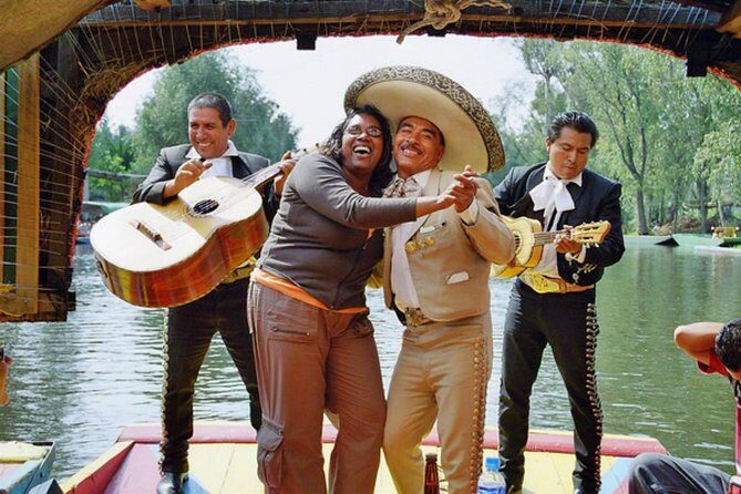 Visit to Xochimilco, Coyoacán and Ciudad Universitaria - The One-Day Route: UNAM to Canals to Coyoacán