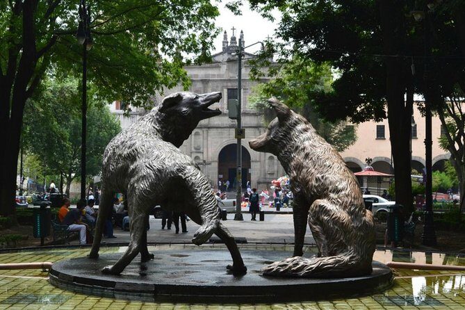 Visit to Xochimilco, Coyoacán and Ciudad Universitaria - Xochimilco on a Trajinera: The Joy, the Noise, and the Reality Check