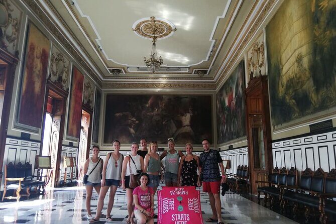 Walking Tour Across the Historic Center in Merida - Theaters and the Autonomous University of Yucatán: learning the city’s public spaces