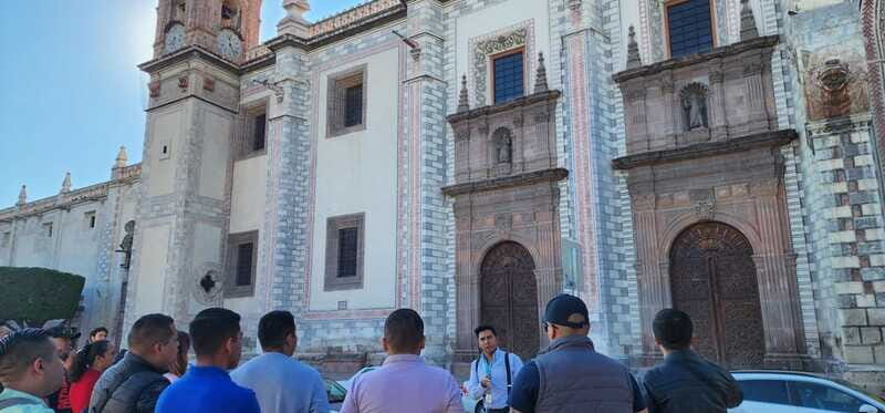Walking Tour: Temples and Convents (Western Zone) - Should You Book This Temples and Convents Walk?