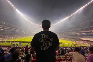 Watch a Football Match at the Stadium - Getting to the stadium without stress: pickup, drop-off, and mobile tickets