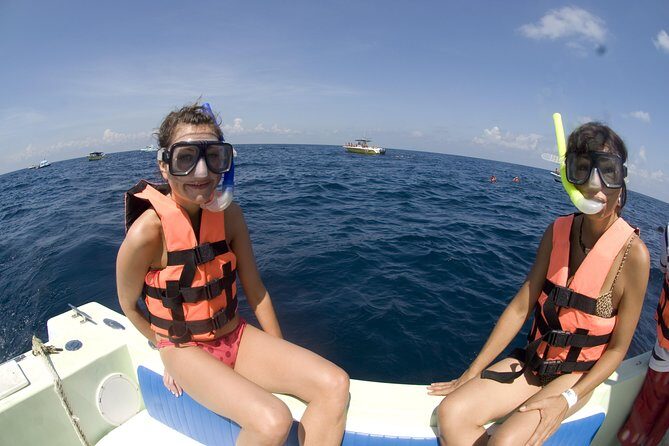 Whale Sharks Small-Group Tour in Cancun and Riviera Maya - Snorkeling Gear, Sunscreen Rules, and What to Pack