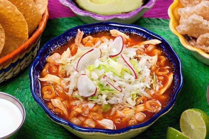 Wrestling show and a Mexican dinner - Pickup, transport, and timing in Mexico City (the real value)