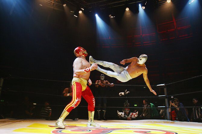 Wrestling show and a Mexican dinner - Who this tour suits best (and who should be cautious)