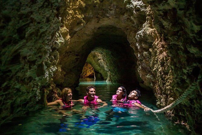 Xcaret Park Plus With Round Transportation From Cancun & Riviera Maya - Food and extra costs: what’s covered and what you should expect to pay