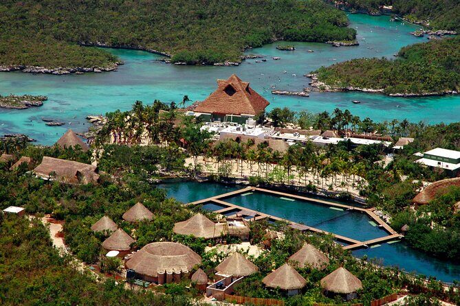 Xel ha & Tulum All Inclusive - Xel-Há: getting fitted, briefed, and ready for the zipline