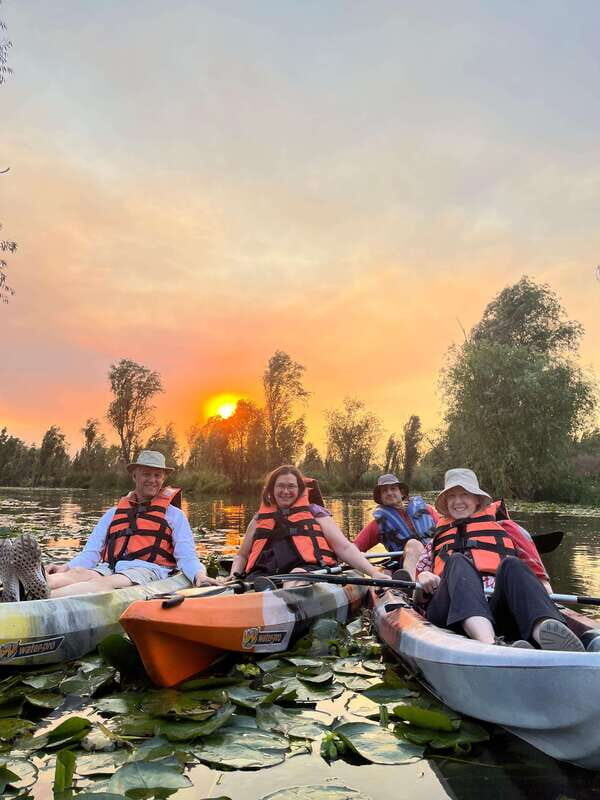 Xochimilco: amanecer en kayak Ciudad de México - Xochimilco at sunrise: why paddling beats rushing sightseeing