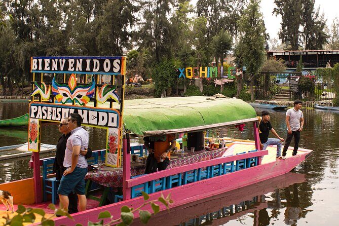 Xochimilco BOAT LIGHT PARTY WITH 1 DRINK AND 4 TAQUITOES + 18 - Price and Value at $49: When This Is a Smart Buy