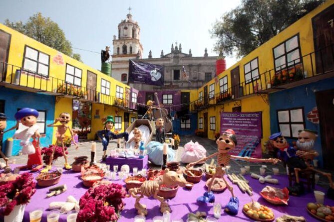 XOCHIMILCO & COYOACAN (Private) - Coyoacán neighborhood time: free admission, more wandering than structure
