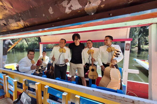 Xochimilco Tour - Onboard Vibe: Snacks, Drinks, and the Mariachi Factor