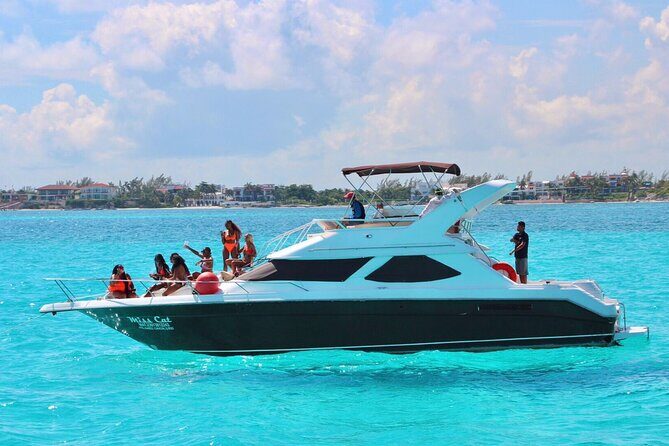 Yacht 48ft Rental in Cancun for up to 15 people - A 48ft private yacht is an easy luxury upgrade