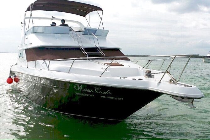 Yacht 48ft Rental in Cancun for up to 15 people - Should you book this Cancun yacht charter?