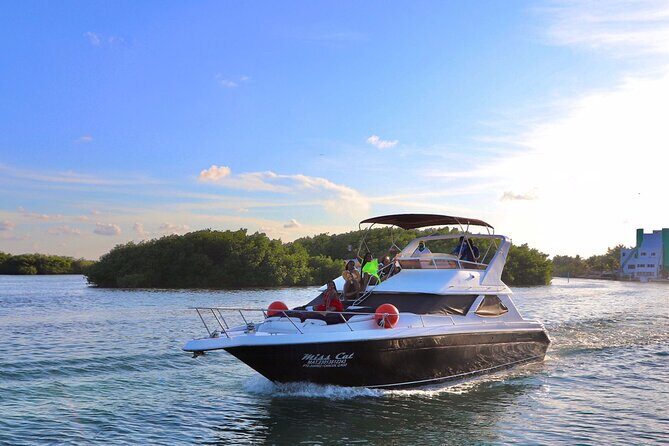 Yacht 48ft Rental in Cancun for up to 15 people - 2, 4, or 6 hours: choose your adventure level