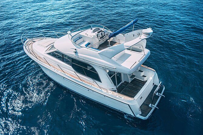 Yacht Meridian 40FT Best Private Rental in Cancun - Key highlights to know before you go