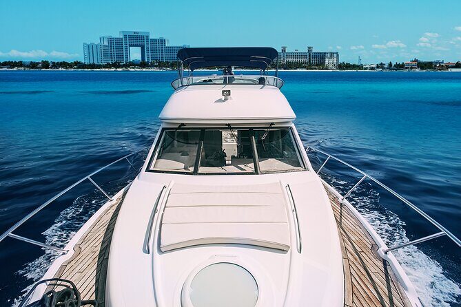 Yacht Meridian 40FT Best Private Rental in Cancun - Lily pad + paddle board: the included downtime that people actually use