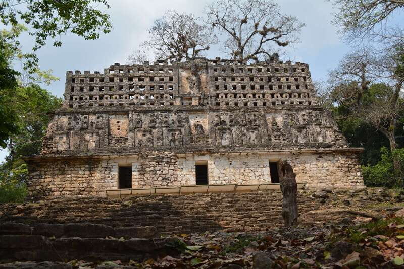 Yaxchilan & Bonampak Ruins and Lacandon Jungle from Palenque - Yaxchilan, City of Green Stones: how the Labyrinth changes your perspective