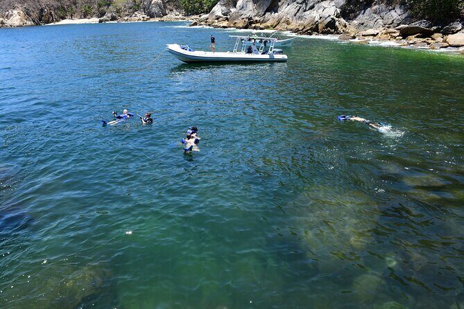 Yelapa Escape & Snorkeling in Puerto Vallarta by Speedboat - Madagascar Beach Lunch: What’s Included and What to Expect