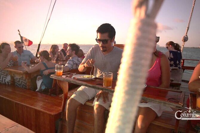 Your Romantic Dinner in Cancun, includes national open bar and live music - The Extra Costs You Should Budget Like a Pro